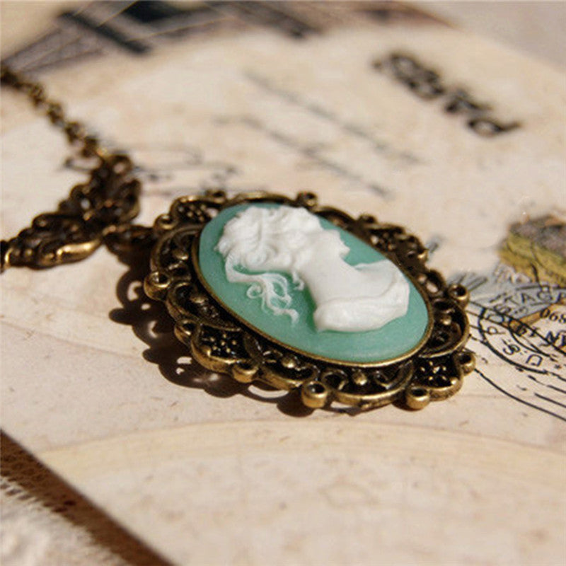 Vintage Style Lady Necklace Beauty Head Portrait Time Gemstone Necklace Jewelry